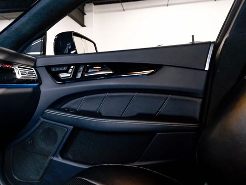 Used 2015 Mercedes-Benz CLS 63 AMG S-Model image 16