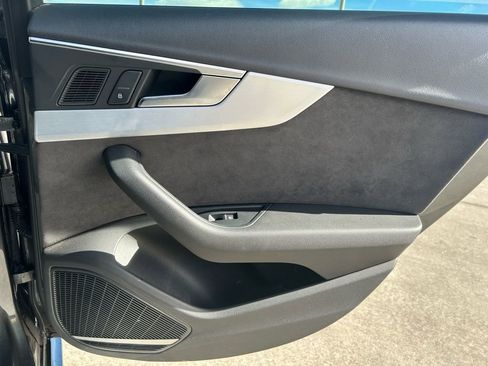 Used 2018 Audi S4 Prestige w/ Prestige Package image 31
