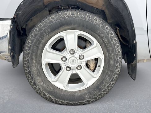 Used 2020 Toyota Tundra SR5 image 23