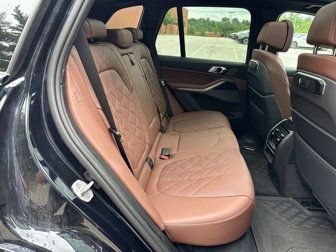 Used 2025 BMW X5 xDrive50e w/ M Sport Package AWD/4WD image 31