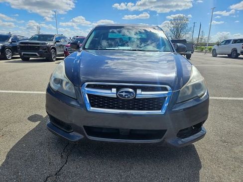 Used 2013 Subaru Legacy 2.5i AWD/4WD image 2