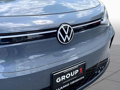 Used 2025 Volkswagen ID.4 Pro RWD image 31
