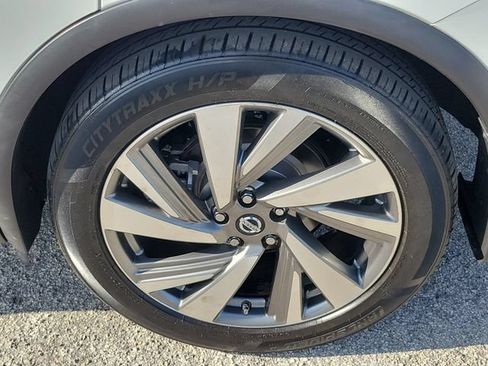 Used 2018 Nissan Murano S FWD image 7