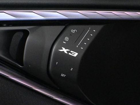 Used 2025 BMW X3 xDrive30i w/ Premium Package image 32