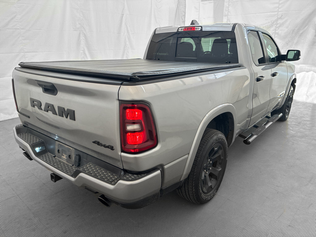 Used 2025 RAM 1500 Big Horn AWD/4WD image 7
