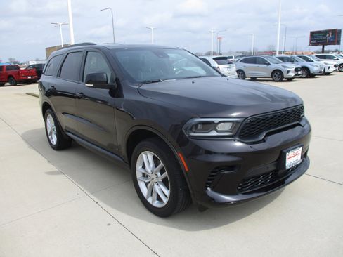 Used 2024 Dodge Durango GT AWD/4WD image 8