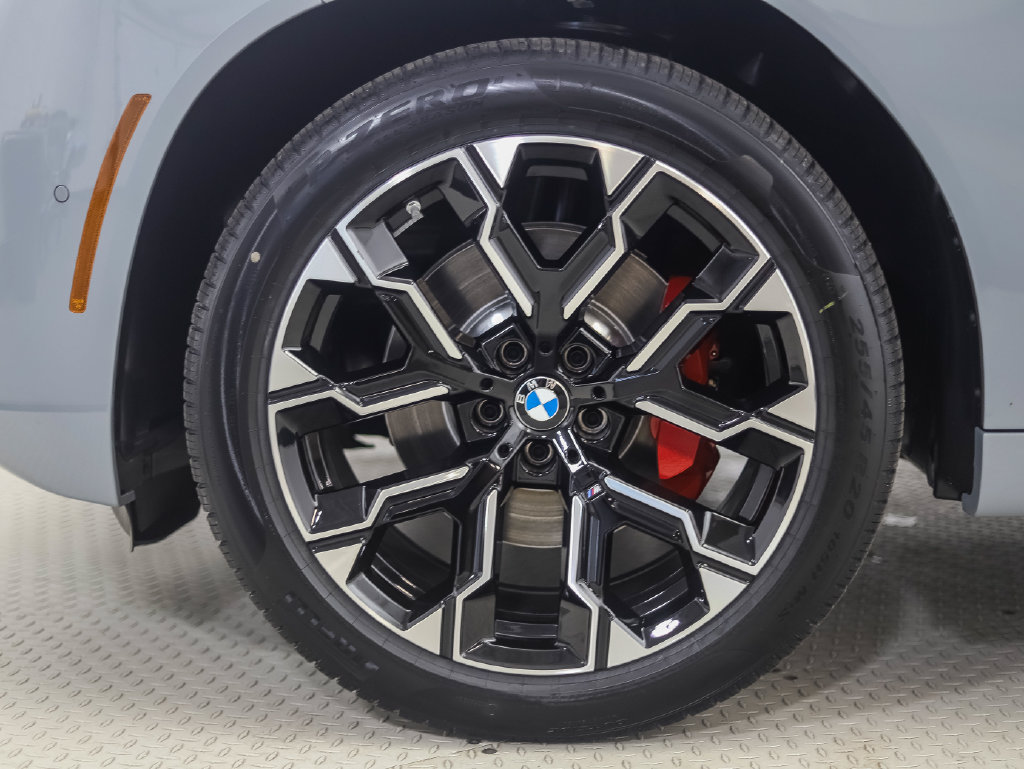 Certified 2026 BMW X3 xDrive30i w/ Premium Package AWD/4WD image 2