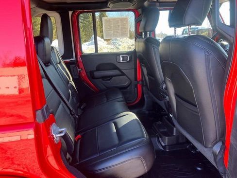 Used 2021 Jeep Wrangler Unlimited Sahara image 21