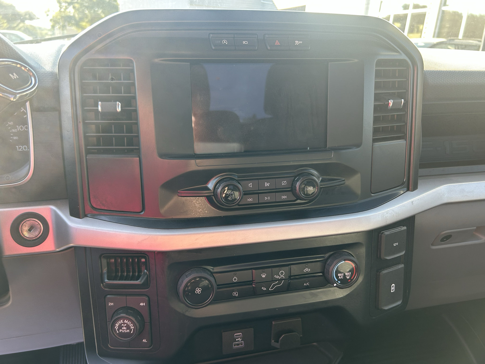 Used 2023 Ford F150 XL AWD/4WD image 19