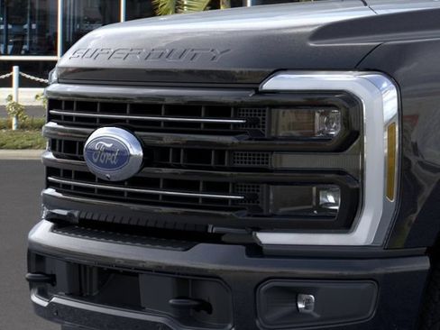 New 2026 Ford F250 Platinum AWD/4WD image 17
