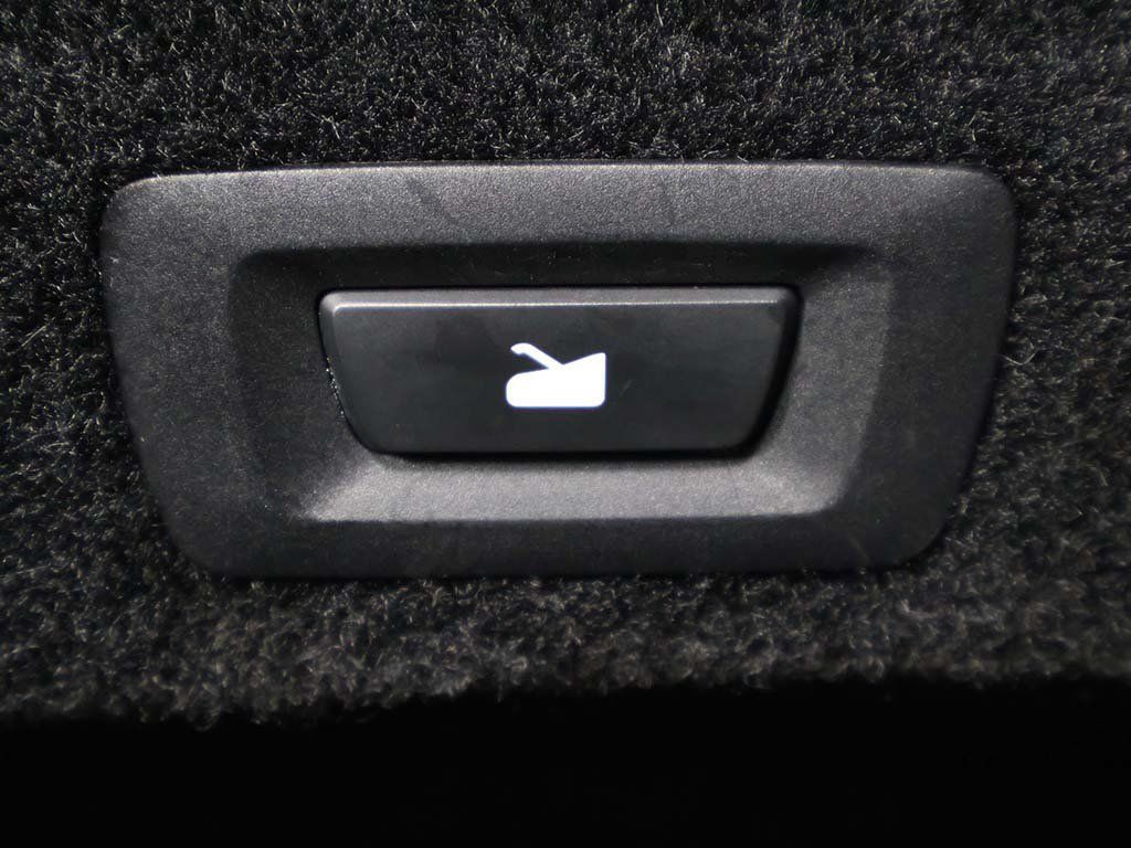 Used 2023 Lucid Air Pure AWD/4WD image 18