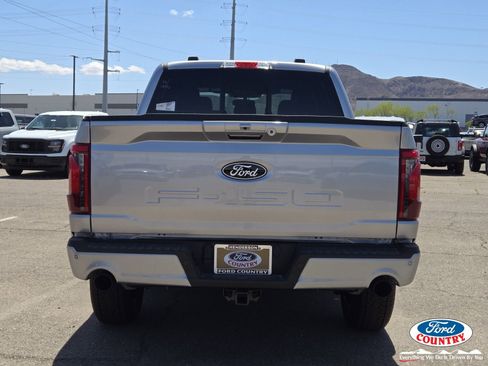 New 2026 Ford F150 XLT w/ Equipment Group 302A MID AWD/4WD image 4