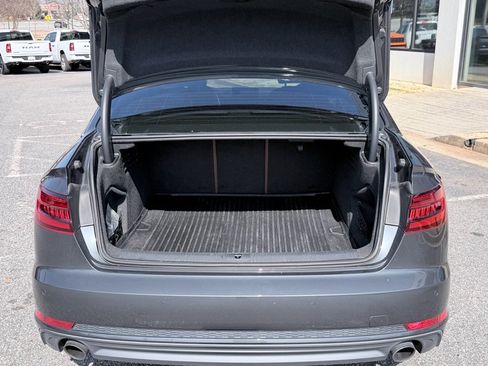 Used 2018 Audi A4 2.0T Prestige w/ Prestige Package AWD/4WD image 9