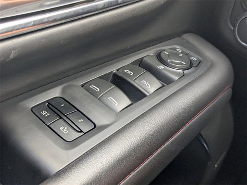 Certified 2024 Chevrolet Suburban RST image 20