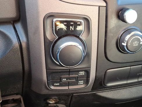 Certified 2017 RAM 1500 Express image 17