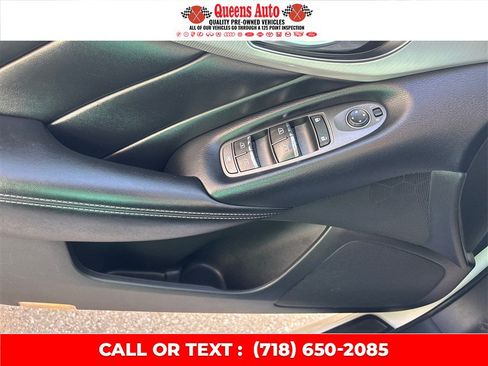 Used 2021 INFINITI Q50 Luxe AWD/4WD image 45