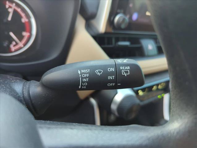Used 2023 Toyota RAV4 LE FWD image 18