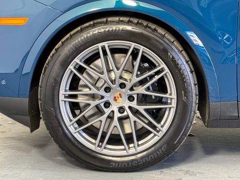 New 2026 Porsche Cayenne S AWD/4WD image 34