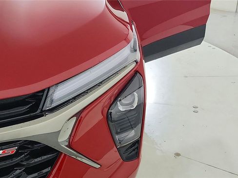 New 2026 Chevrolet Trax RS w/ Sunroof Package image 47