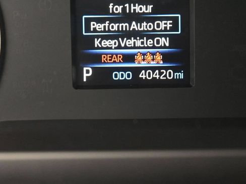Used 2023 Toyota Tundra Limited w/ TRD Off-Road Package AWD/4WD image 19