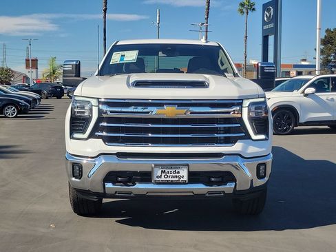 Used 2025 Chevrolet Silverado 2500 LTZ AWD/4WD image 35