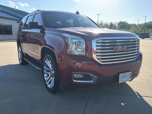 Used 2018 GMC Yukon SLT w/ Premium Edition image 31