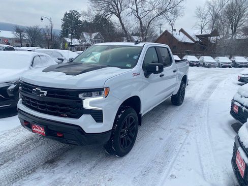 New 2026 Chevrolet Silverado 1500 LT Trail Boss w/ Safety Package image 3