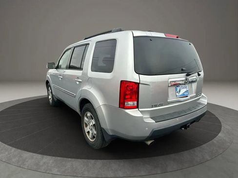 Used 2010 Honda Pilot Touring image 13
