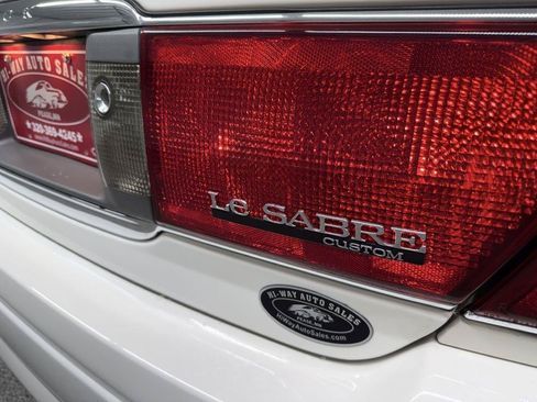 Used 2004 Buick Le Sabre Custom FWD image 7
