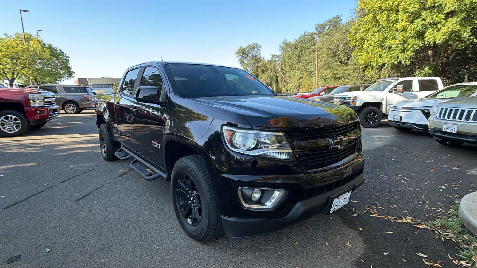 Used 2019 Chevrolet Colorado Z71 w/ Z71 Midnight Edition AWD/4WD image 3