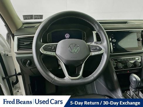 Used 2023 Volkswagen Atlas SE image 11