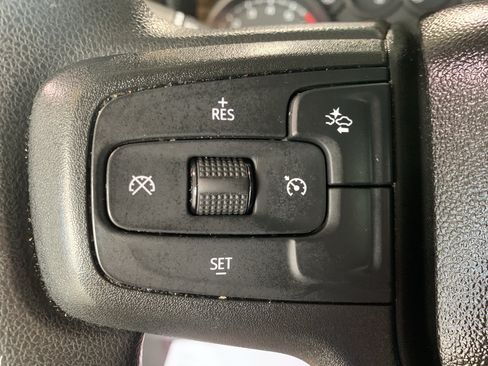 Used 2025 Chevrolet Silverado 1500 Custom RWD image 17