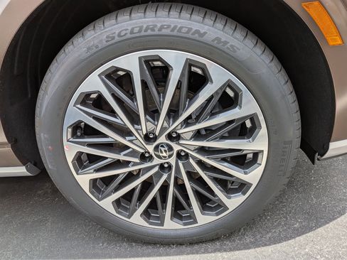 New 2026 Hyundai Palisade Calligraphy FWD image 9