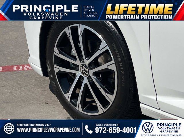 Used 2026 Volkswagen Jetta Sport FWD image 6