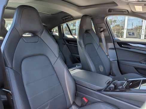 New 2026 Porsche Panamera image 25