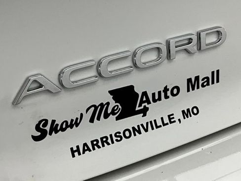 Used 2025 Honda Accord EX-L image 9