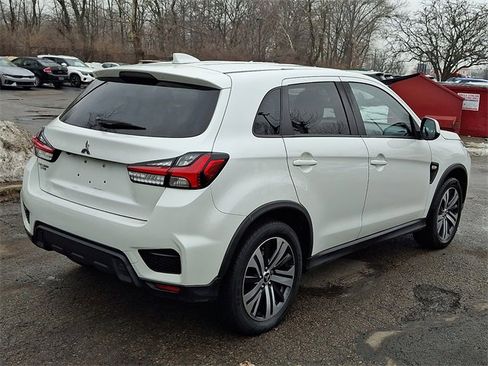 Used 2020 Mitsubishi Outlander Sport ES image 6