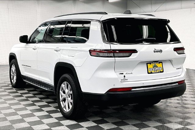 Used 2022 Jeep Grand Cherokee L Limited AWD/4WD image 2