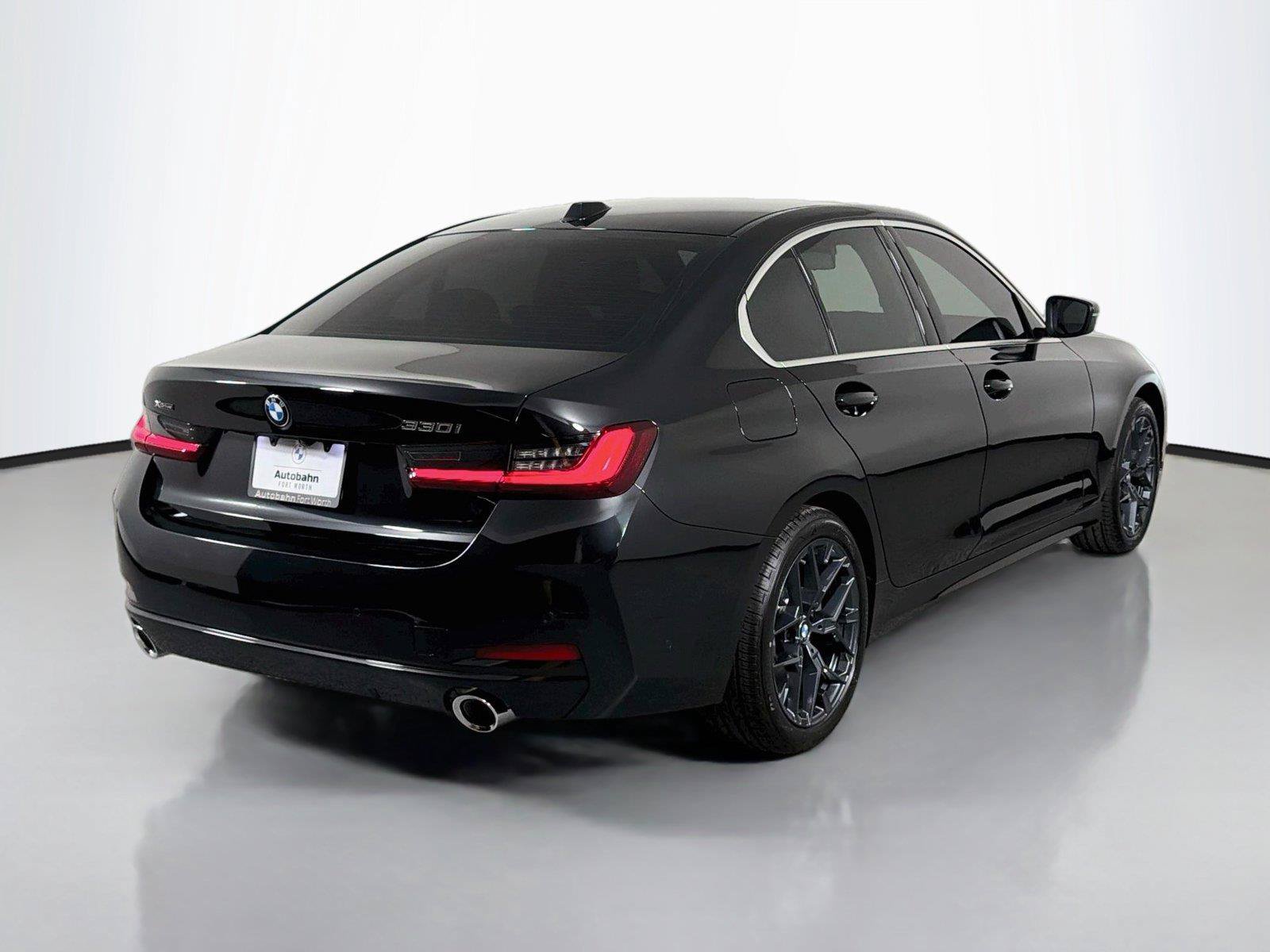 New 2026 BMW 330i xDrive Sedan w/ Premium Package AWD/4WD image 5