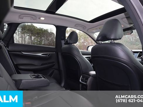 Used 2023 INFINITI QX50 Luxe w/ Accent Package image 24