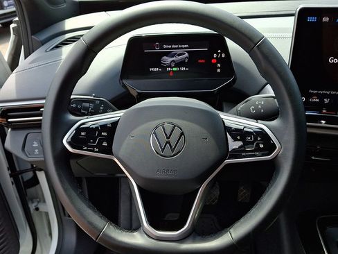 Certified 2025 Volkswagen ID.4 Pro S RWD image 16