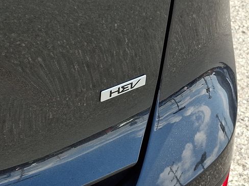 Used 2023 Kia Niro EX FWD image 29