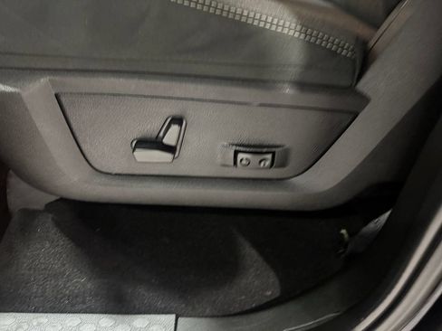 Used 2021 RAM 1500 Warlock AWD/4WD image 18