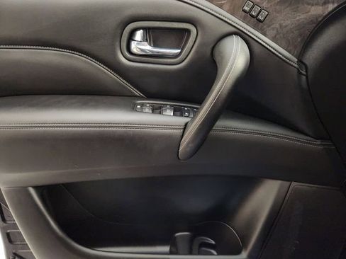 Used 2020 INFINITI QX80 Luxe w/ Proassist Package RWD image 24