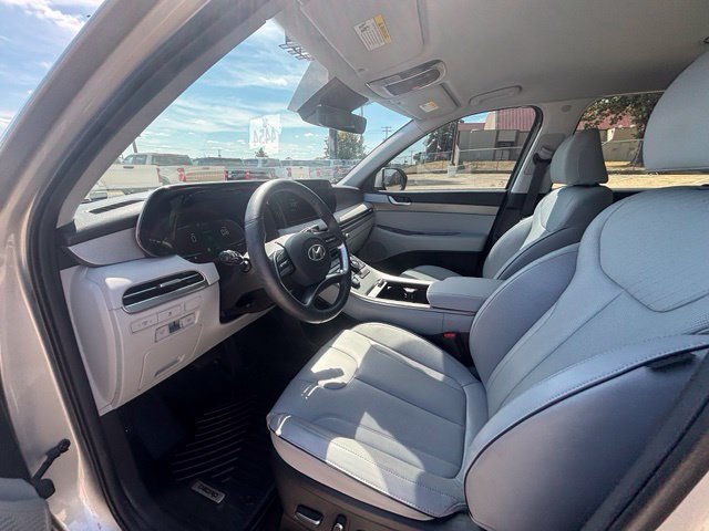 Used 2025 Hyundai Palisade SEL FWD image 11