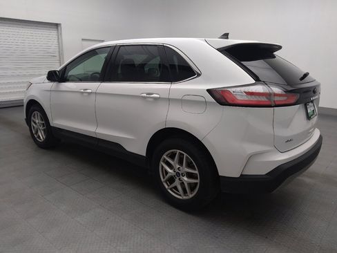 Used 2024 Ford Edge SEL image 3