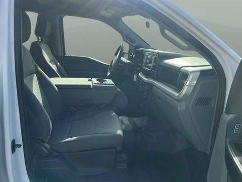 Used 2025 Ford F250 XL w/ XL Off-Road Package AWD/4WD image 17