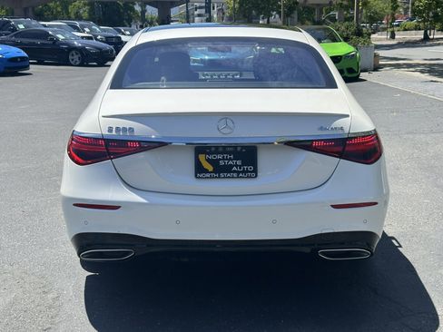 Used 2022 Mercedes-Benz S 580 4MATIC Sedan image 10