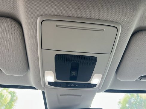 Used 2024 Honda CR-V EX-L image 29