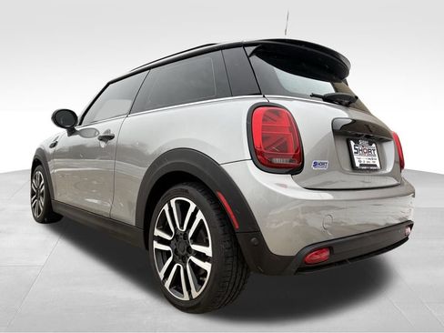 Used 2024 MINI Cooper SE image 15